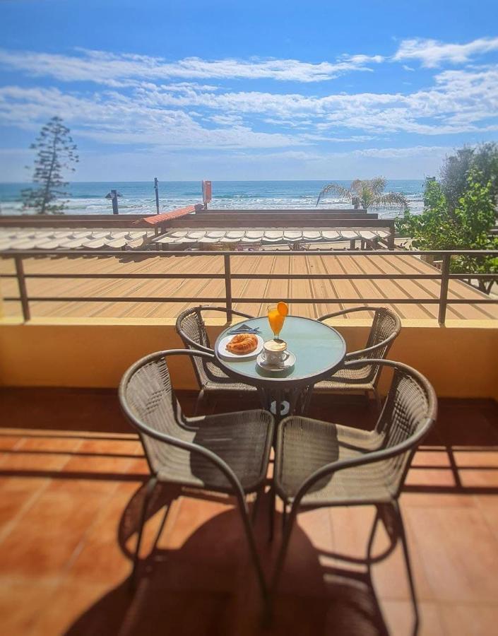 Primera línea Morro de Goss Oropesa del Mar Exterior foto
